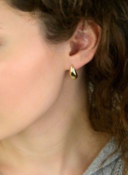Eleganckie kolczyki srebrne pozłacane 💛 JMAN0564GE01 w kształcie łezek. Srebro próby 925, długość 1,7 cm, szerokość 8 mm, waga 4,40 g, zapięcie bigiel angielski. Stylowa biżuteria dla kobiet! (2).JPG
