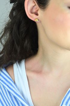 MINET Srebrne kolczyki ślimaki – srebro 925 z pozłacaniem 14K (1).jpg