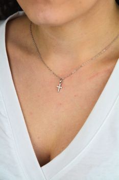 Srebrny naszyjnik damski 45 cm z krzyżykiem i cyrkoniami AG 925  JMAN0667SN45 (5).jpg