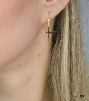 Srebrne kolczyki wiszące krzyżyki pozłacane JMAS0062GE00 💎 Srebrne kolczyki pozłacane wykonane z wysokiej jakości srebra próby 925, kolczyki krzyże (6).JPG