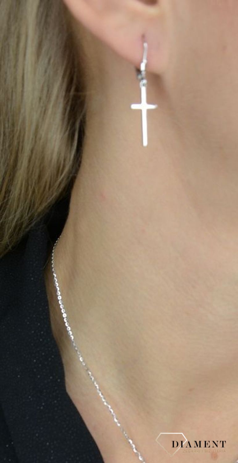 Kolczyki srebrne wiszące 'Srebrne krzyżyki' JMAS0062SE00.jpg