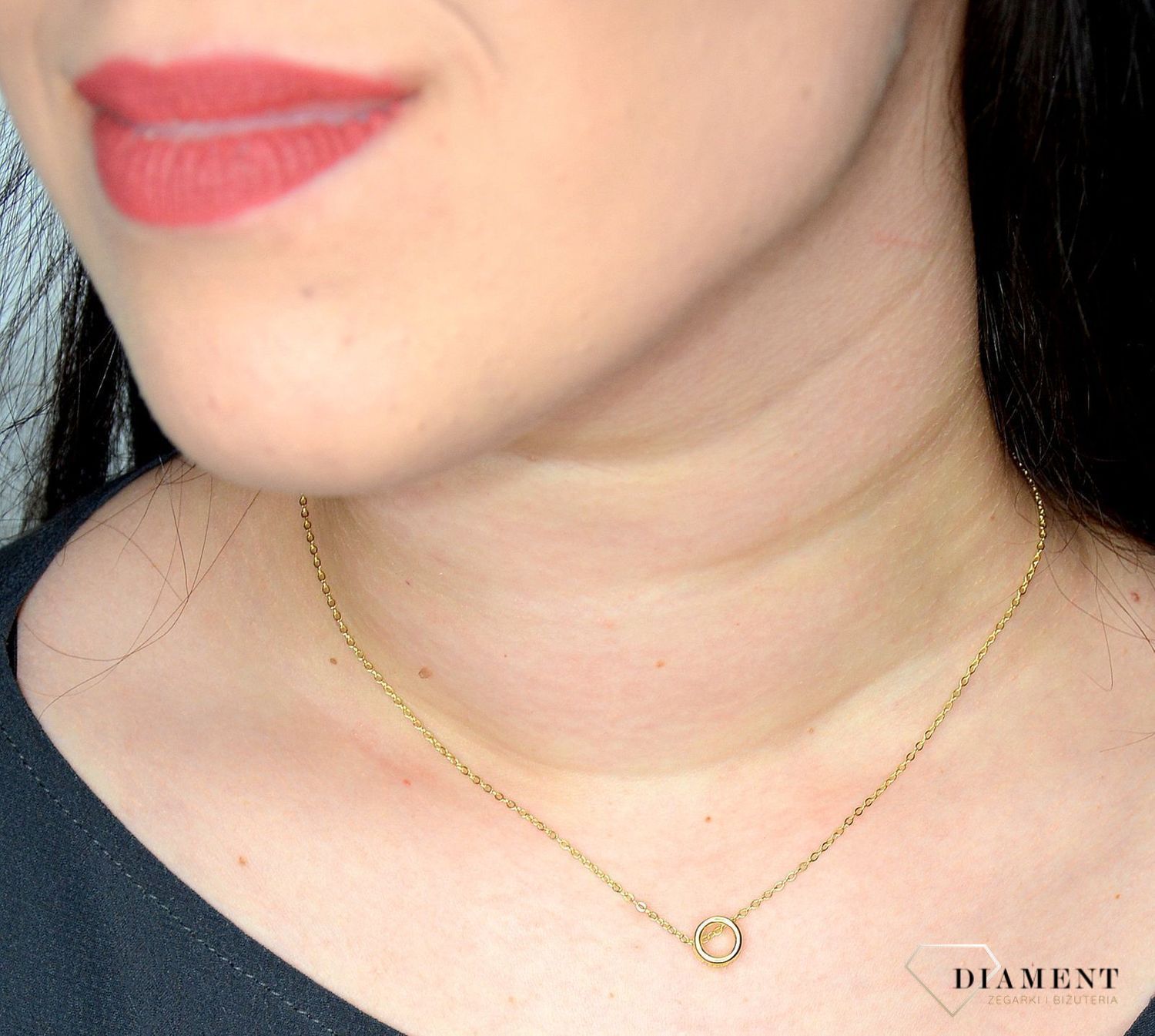 Srebrny naszyjnik pozłacany z okrągłą zawieszką JMAS0089GN45.jpg