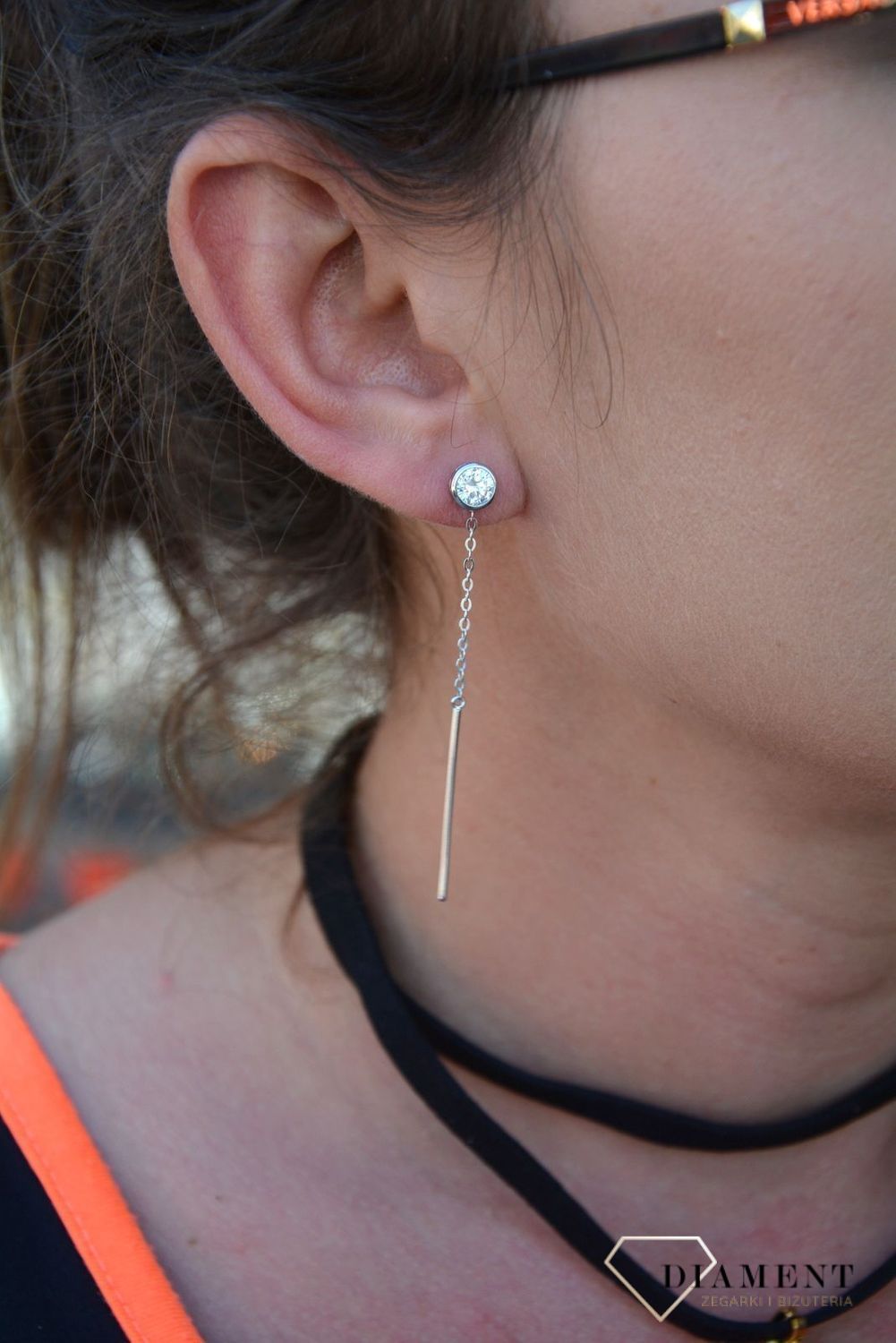 Srebrne kolczyki wiszące cyrkonie z łańcuszkiem JMAS0097SE00fdcxsv.jpg