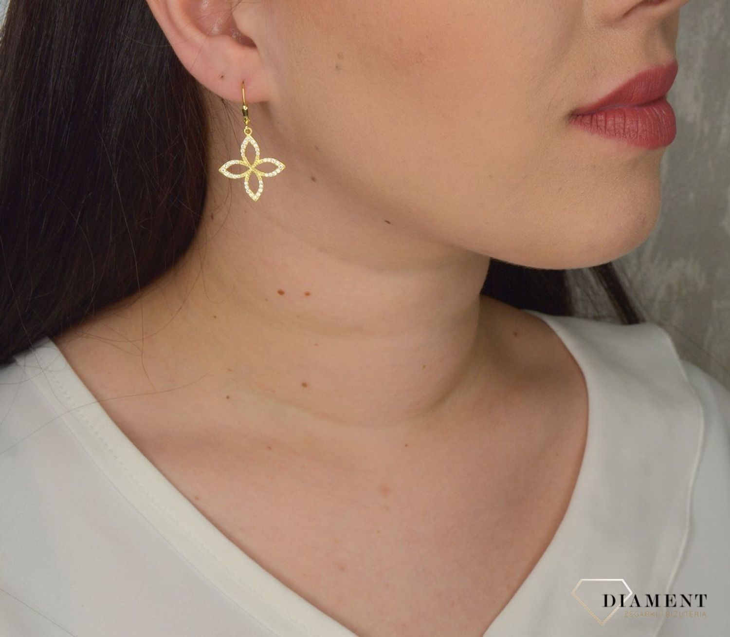 Srebrne kolczyki pozłacane kwiatki z cyrkonią JMAS0108GE00.jpg