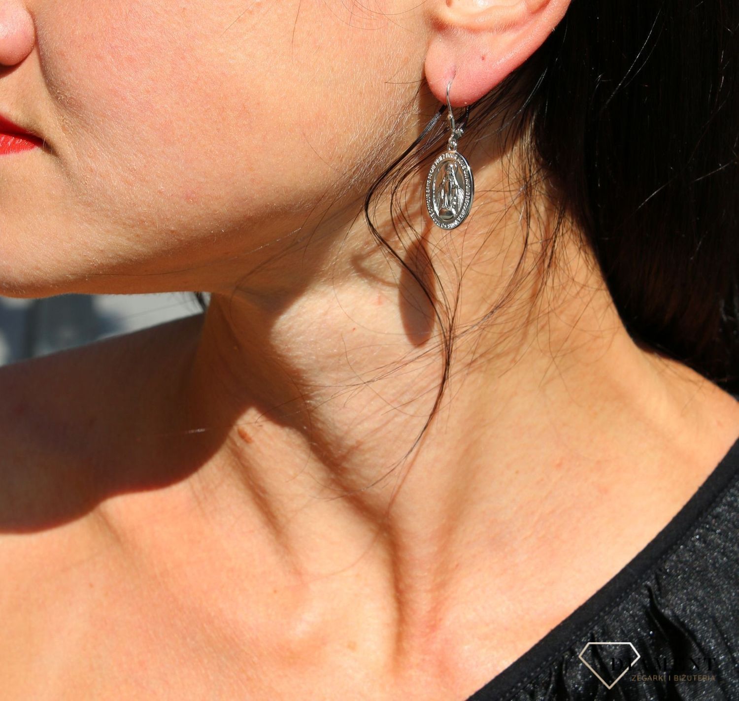 Kolczyki srebrne wiszące Cudowny Medalik JMAS0115SE00.png
