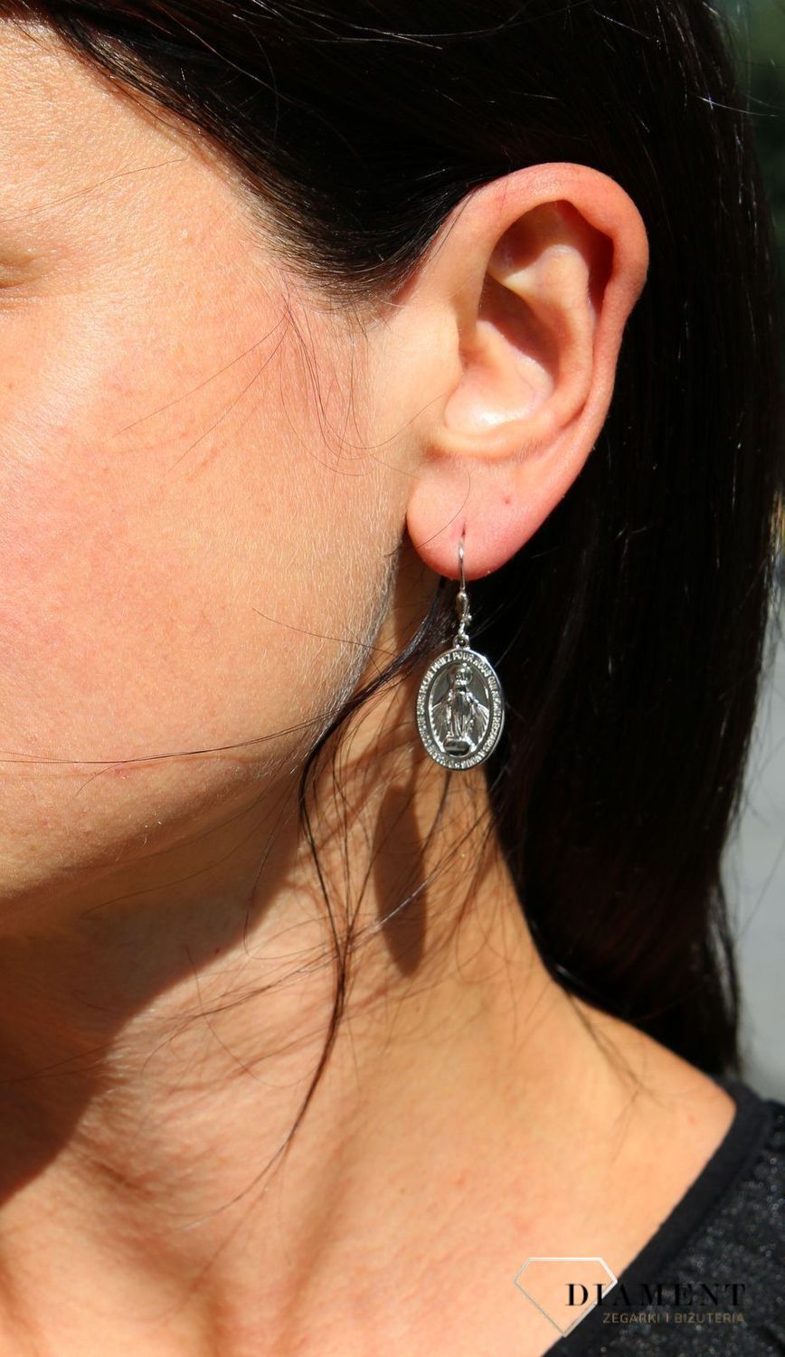 Kolczyki srebrne wiszące Cudowny Medalik JMAS0115SE00.png