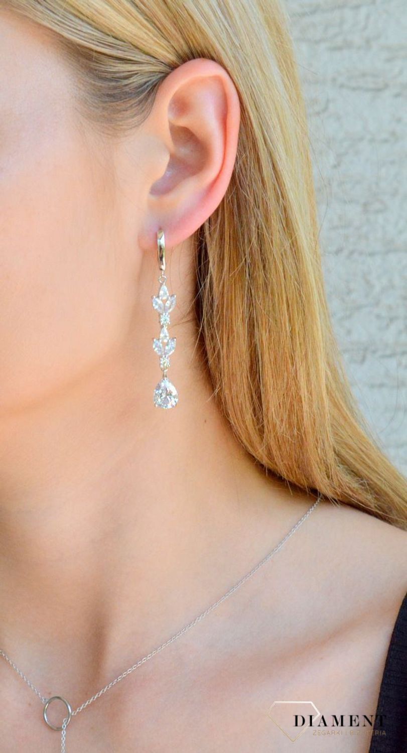 Srebrne kolczyki damskie 925 wiszące listki z cyrkoniami JMAS0213SE00.  Srebrne kolczyki damskie. Kolczyki srebrne wiszące z cyrkoniami. Srebrne kolczyki wiszące bogate cyrkonie. Srebrne kolczyki idealne na prezent..jpg