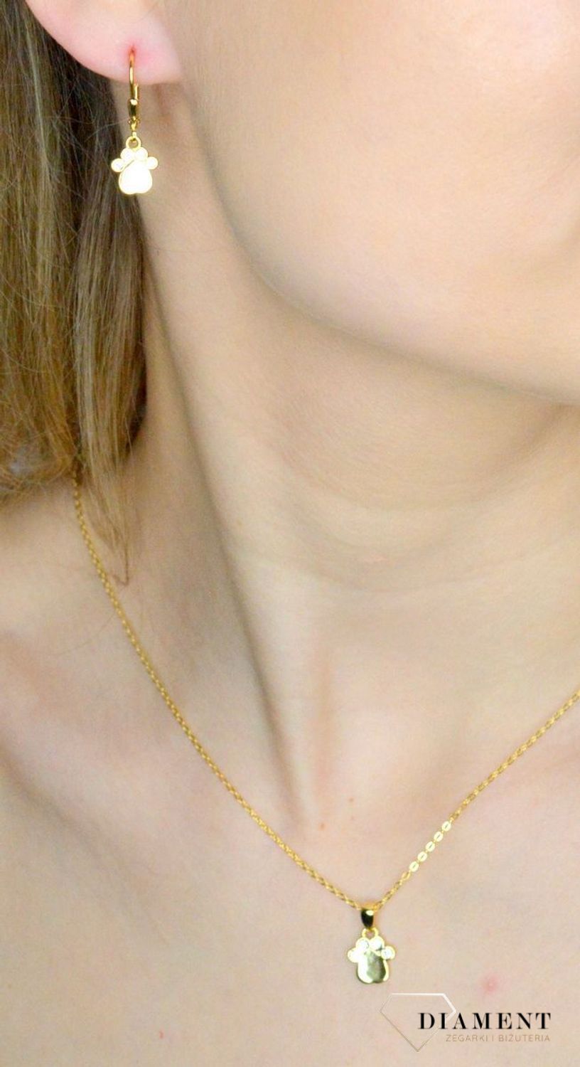 Srebrny naszyjnik dziecięcy 925 psia łapka w pozłoceniu JMAS0219GN45. Srebrny naszyjnik dziecięcy. Naszyjnik srebrny psia łapka. Naszyjnik srebrny dla dziewczynki. Naszyjnik idealny na prezent dla małej modnisi..jpg