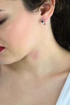 kolczyki srebrne z cyrkoniami, MINET kolczyki, biżuteria czeska, elegancka biżuteria, srebro 925 (3).jpg