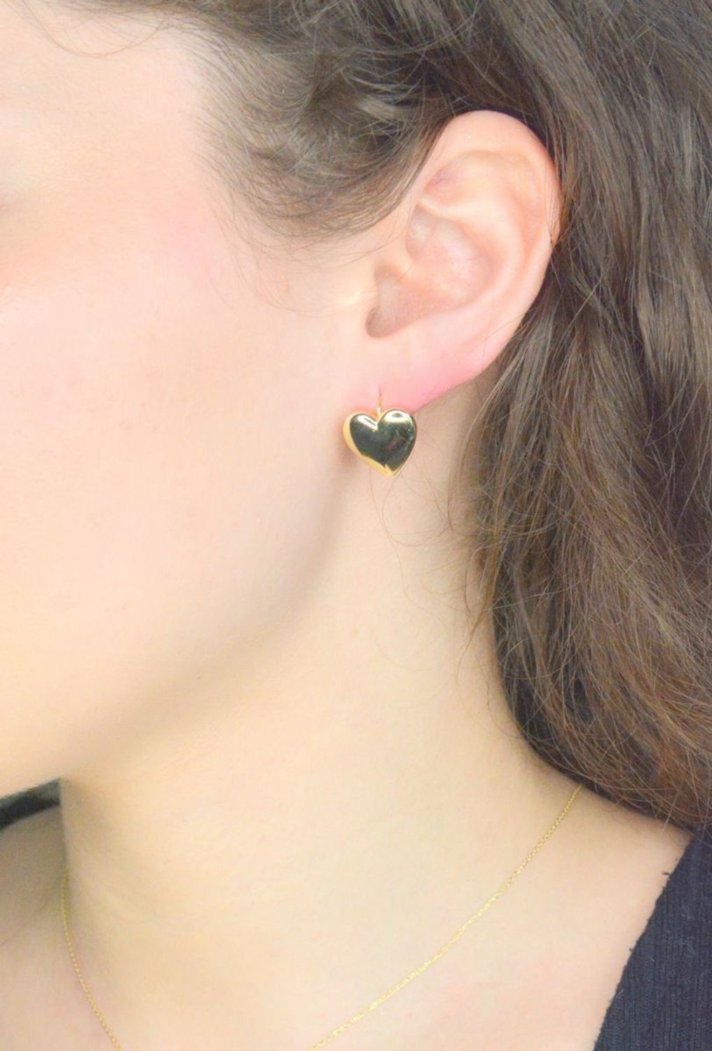 Kolczyki srebrne serca pr 925, JMAS0281GE00 Srebrne kolczyki zostały wykonane z najwyższej jakości srebra próby 925. Idealny prezent dla każdej kobiety. 111.jpg