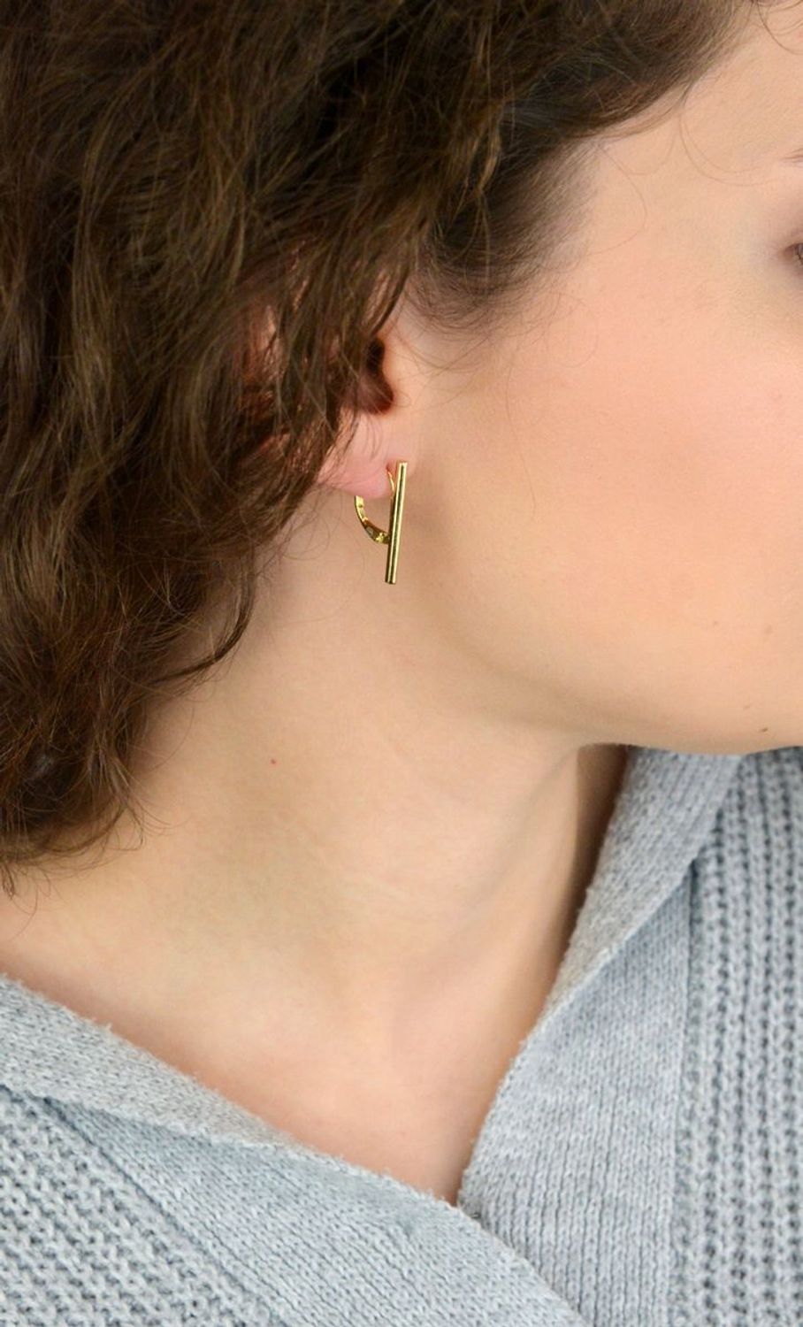 Delikatne pozłacane kolczyki srebrne marki MINET z biglem angielskim, wykonane ze srebra próby 925, złocone 14K z e-coatingiem. Wysokość 24 mm, waga 2,5 g. Idealne na co 1.jpg