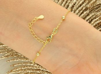 Pozłacana bransoletka damska MINET ze srebra próby 925, ozdobiona prętami i kulkami. Trwałe złocenie 14K z e-coating, elegancki styl na każdą okazję.3.jpg