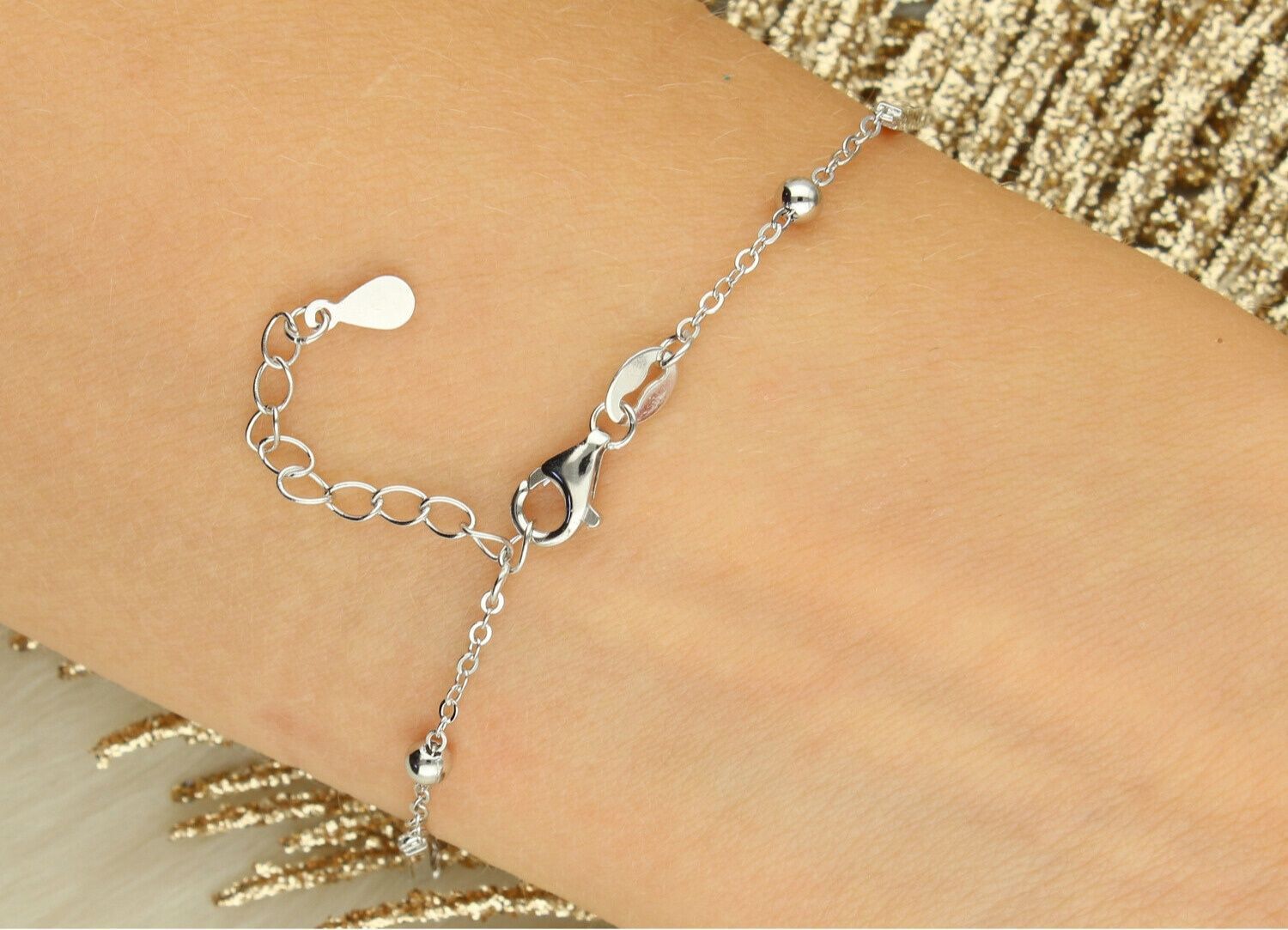 Elegancka srebrna bransoletka damska MINET z prętami i kulkami, rodowana. Regulowana długość 17+3 cm, idealna na co dzień i na specjalne okazje.1.jpg