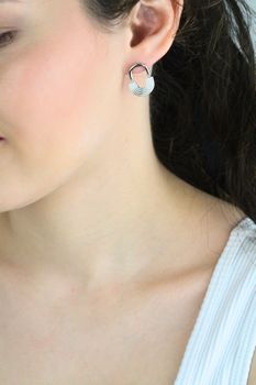 MINET Kolczyki damskie Ag 925-nowoczesność w eleganckiej formie (1).jpg