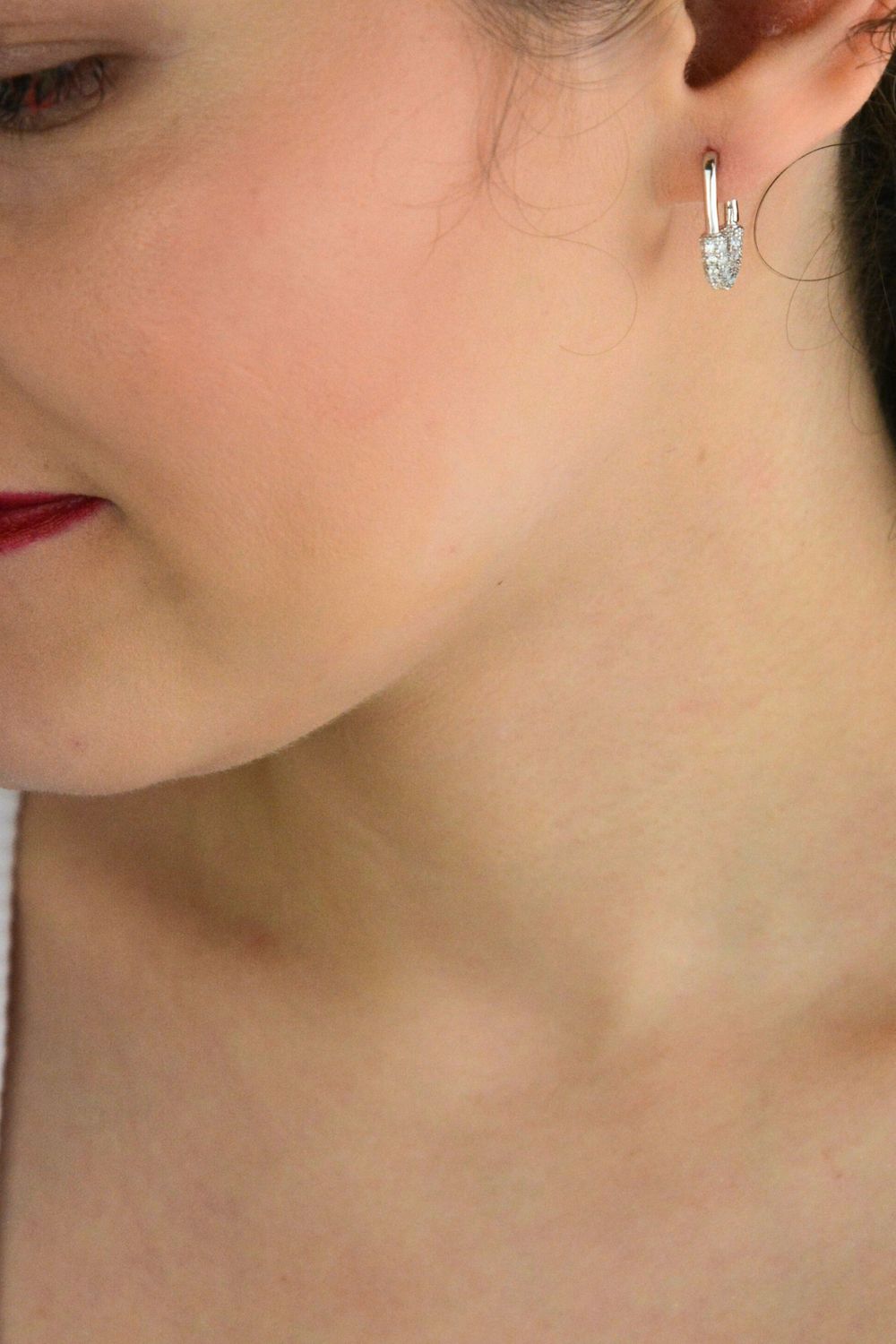 MINET Kolczyki owalne z cyrkoniami Ag 925.jpg