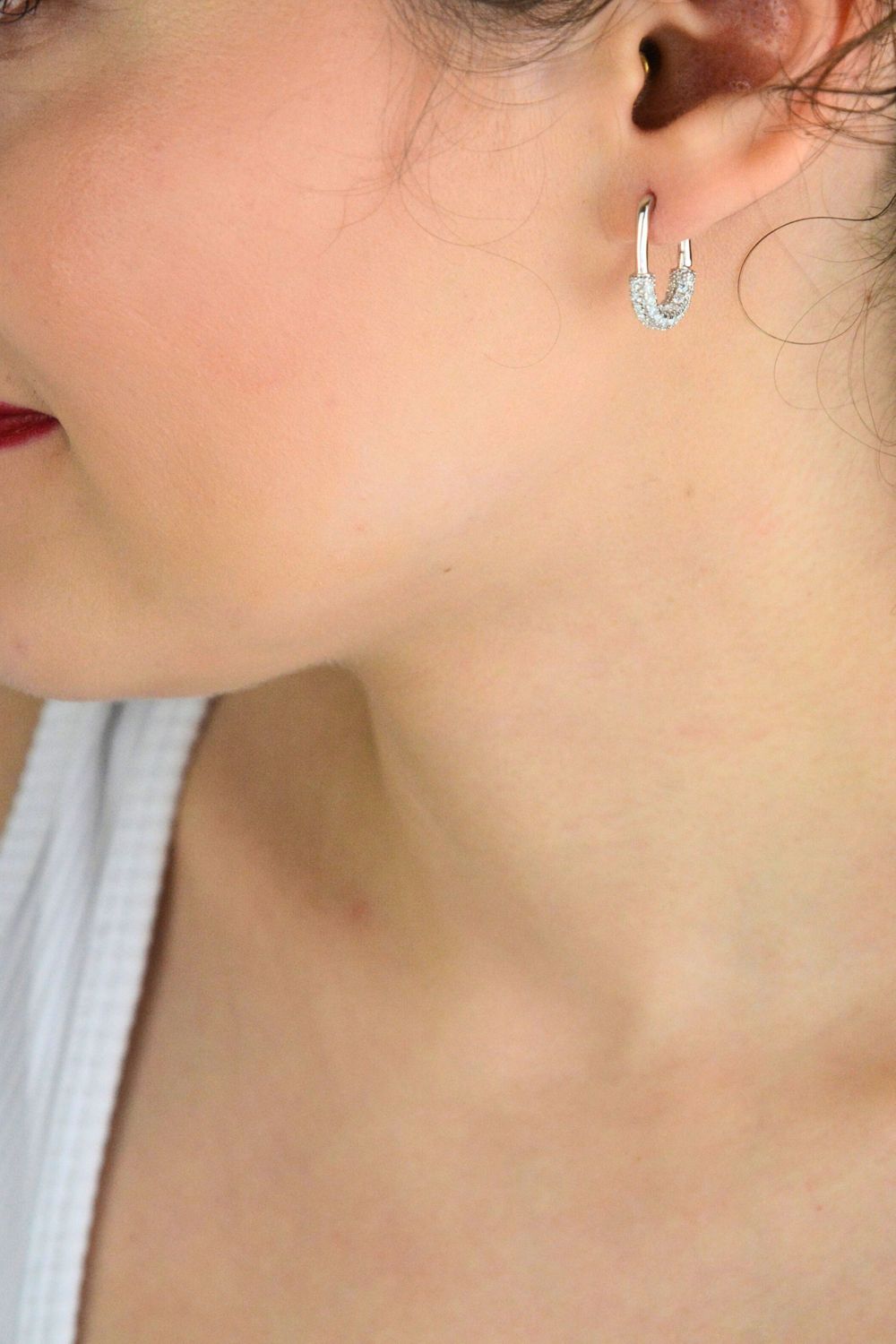 MINET Kolczyki owalne z cyrkoniami Ag 925.jpg