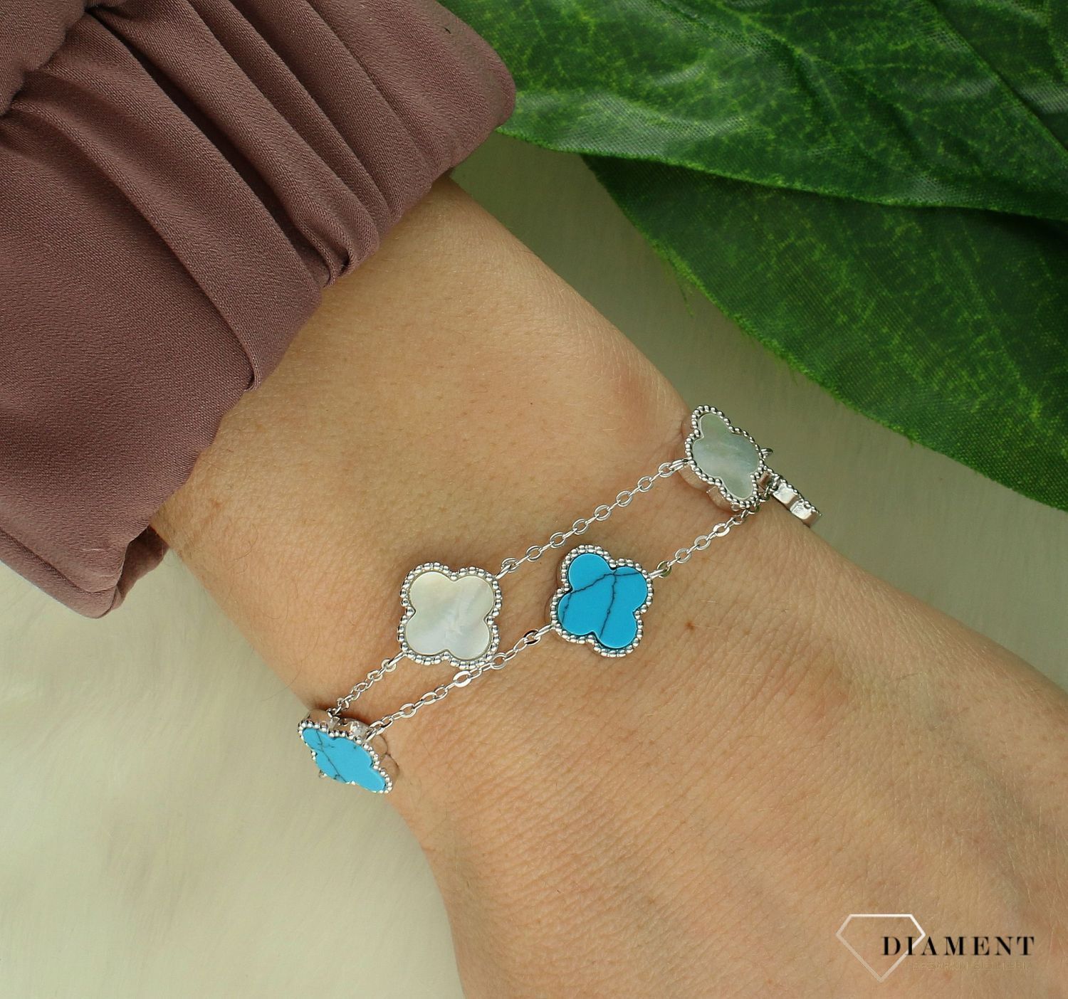 Srebrna bransoletka damska 925 koniczynka z białą masą perłową i turkusem JMAS7043TB16. Srebrna bransoletka damska. Srebrna bransoletka z koniczynką. Bransoletka damska z turkusem i masą perłową. Bransoletka na prezent..jpg