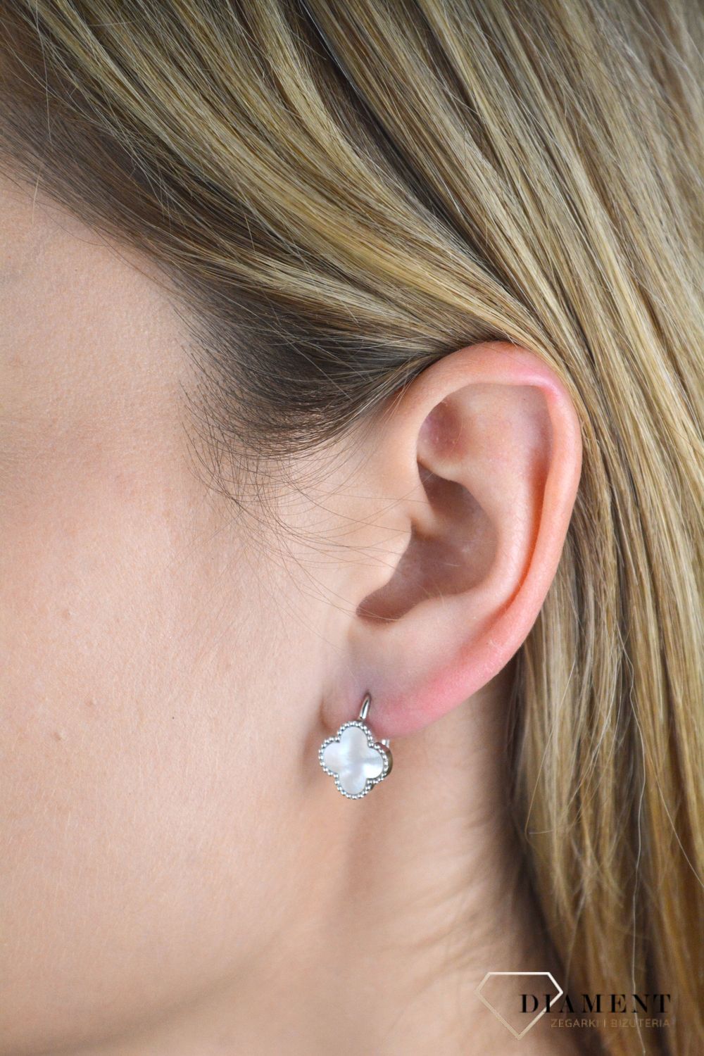 Srebrne kolczyki damskie 925 koniczynki z masą perłową JMAS7043WE00.jpg