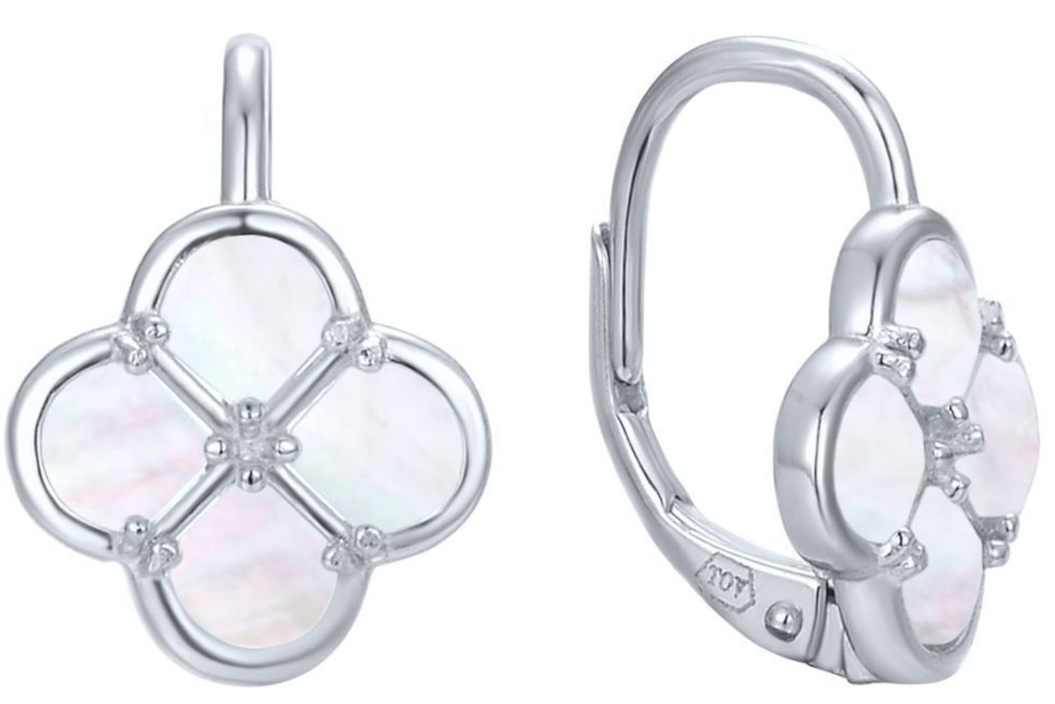 Kolczyki MINET w kształcie koniczyny z białą masą perłową. Wykonane z rodowanego srebra próby 925, z wygodnym zapięciem typu bigiel. Eleganckie i ponadczasowe.1.jpg