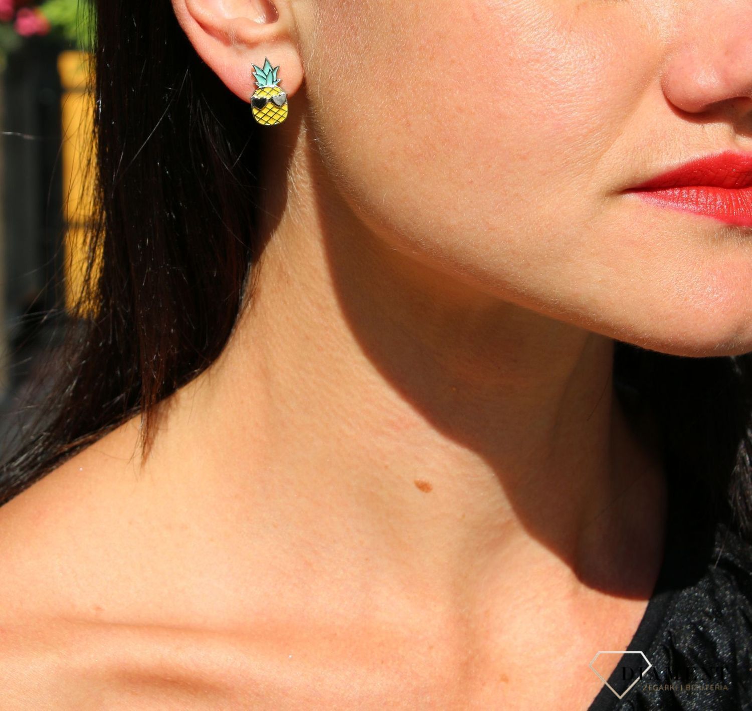 Srebrne kolczyki wiszące na lato Wesołe Ananasy JMAS8030SE00 🍍  Kolczyki na lato 🌞 (1).png