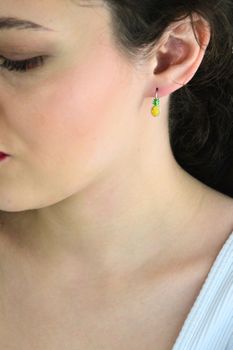 MINET Kolczyki Srebrne Ananasy z Żółtym Opalem – Letnia Biżuteria Czeskiej Marki (3).jpg