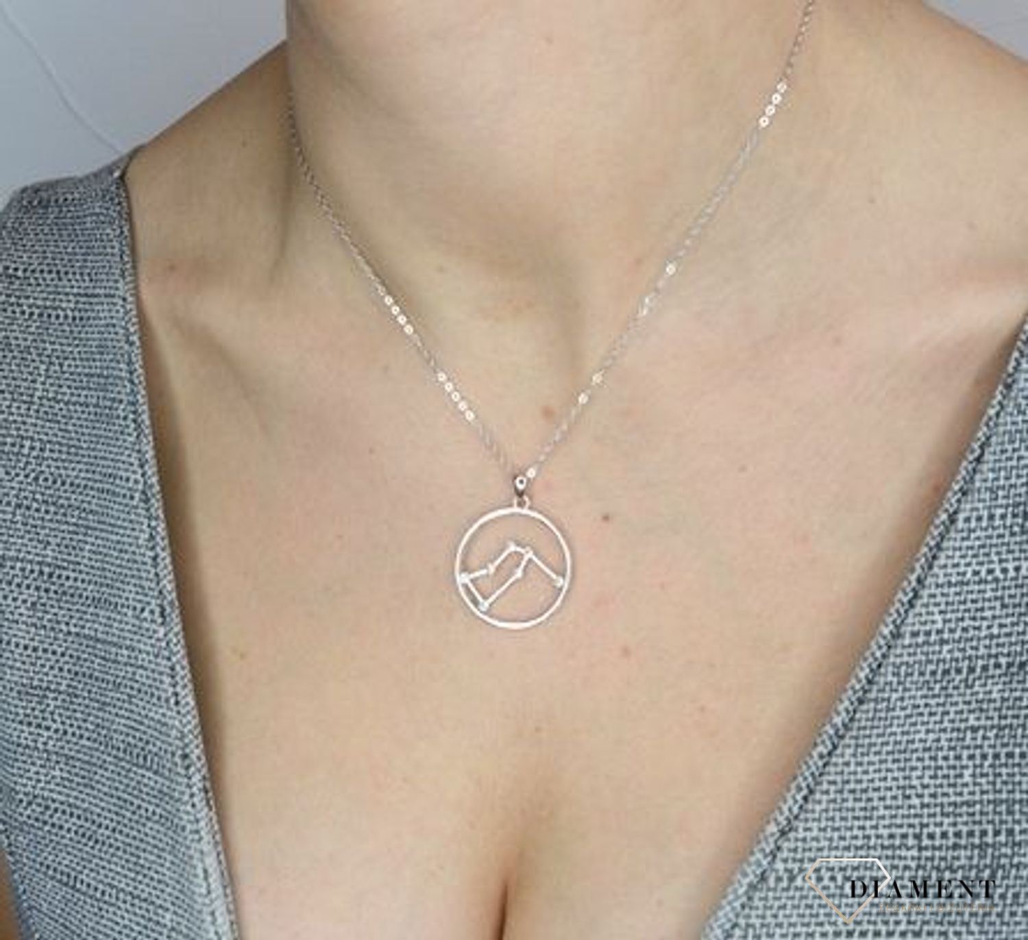 Srebrny naszyjnik znak zodiaku wodnik JMAS9502SN45.jpg