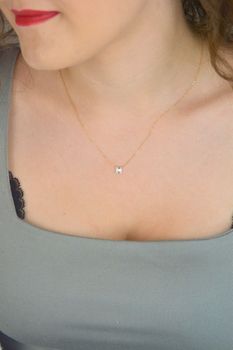 Złoty naszyjnik JN1656Y z 10 diamentami GHSI 0,15ct. Próba 585, waga 1,20 g, długość 45 cm. Elegancja z geometrycznym akcentem – idealny na prezent (4).JPG