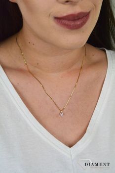 Złota zawieszka z Diamentami 585 JP6115Y. Złota zawieszka wykonana z 14- karatowego złota z 15 diamentami o wielkości 0,05 ct, barwie GH i czystości SI. Piękna i elegancka biżuteria (1).JPG
