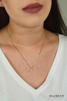 Złota zawieszka z Diamentami 585 JP6115Y. Złota zawieszka wykonana z 14- karatowego złota z 15 diamentami o wielkości 0,05 ct, barwie GH i czystości SI. Piękna i elegancka biżuteria (2).JPG