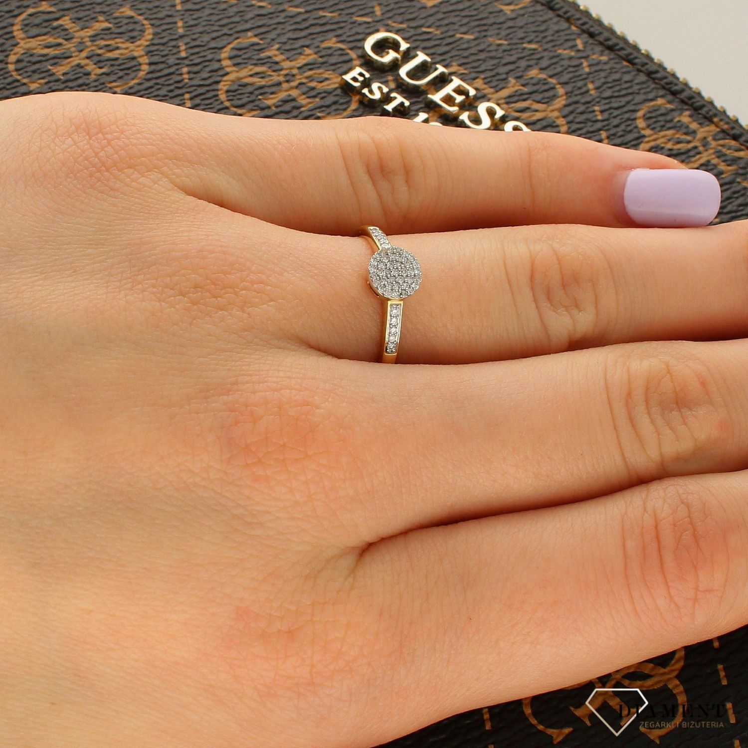 Złoty pierścionek z Diamentami JR10439Y.jpg