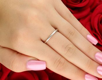 Pierścionek z białego złota 585 z białym szafirem i 32 diamentami 0,45 ct (GSI). Luksusowa biżuteria idealna na zaręczyny lub wyjątkowy prezent. Certyfikat autentyczności w zestawie6.jpg