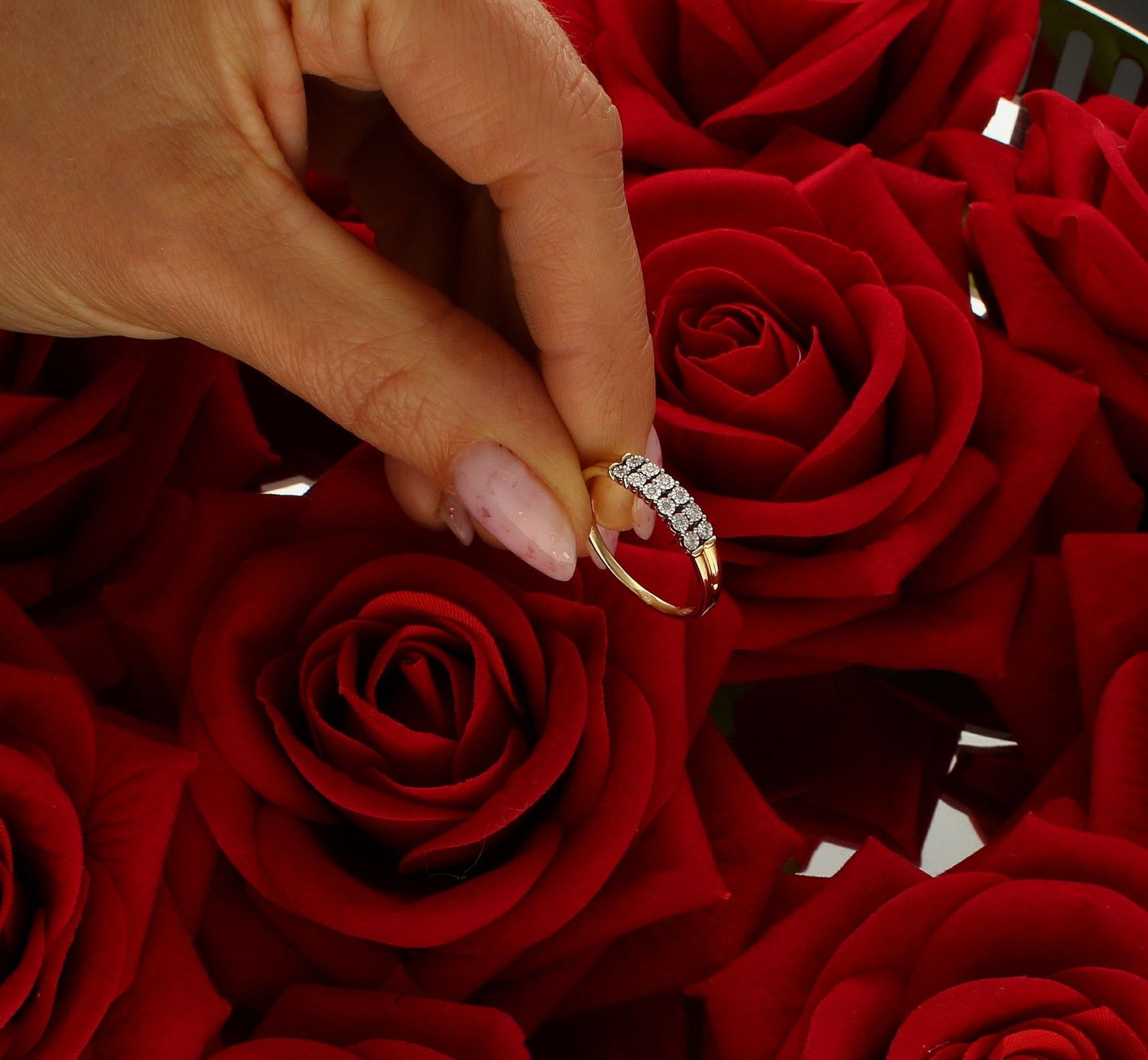 Pierścionek złoty Pas dwunastu Diamentów 585 rozmiar 18 (4).jpg