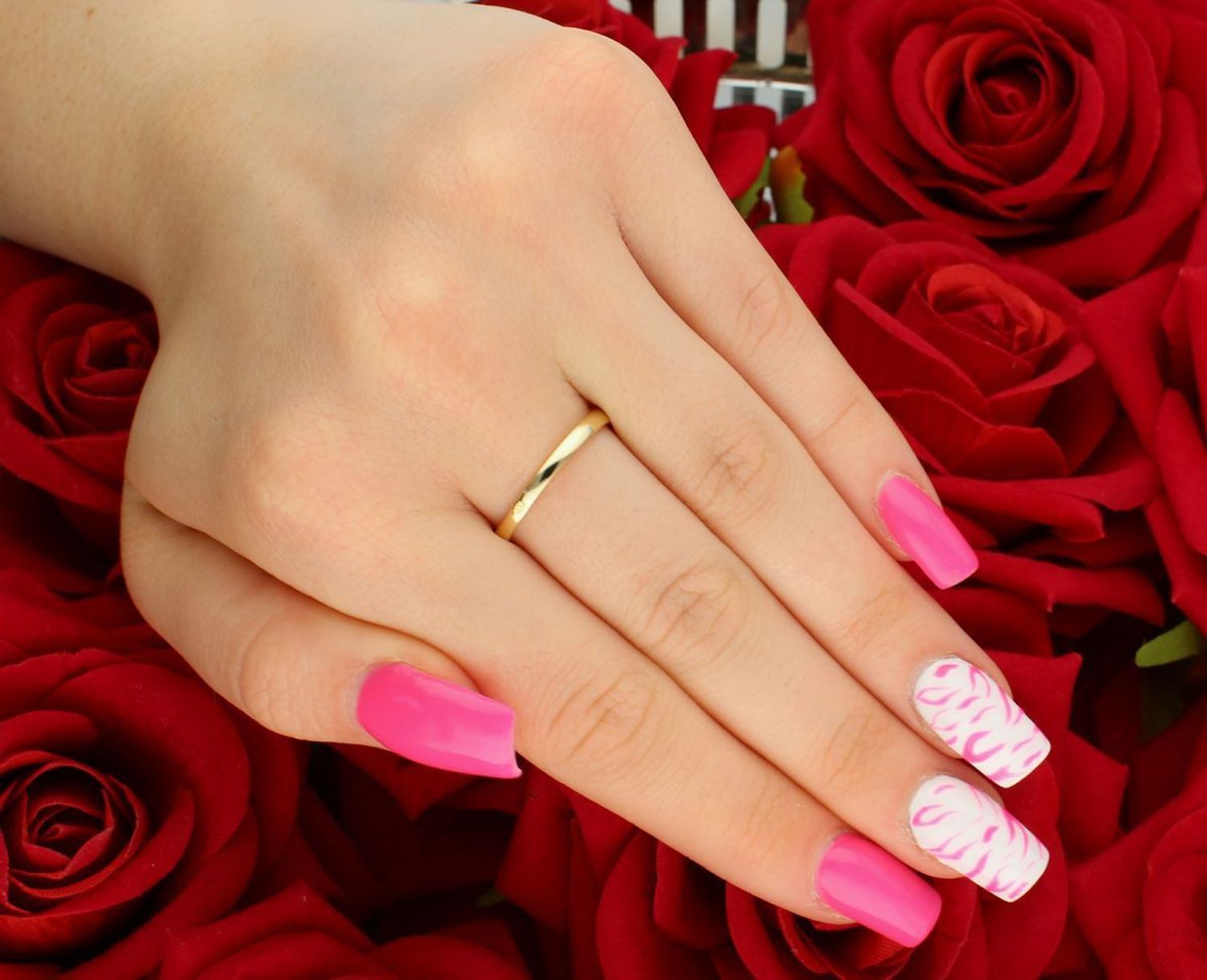 Złoty pierścionek z diamentem 0,10ct GHSI – JR18232Y.jpg