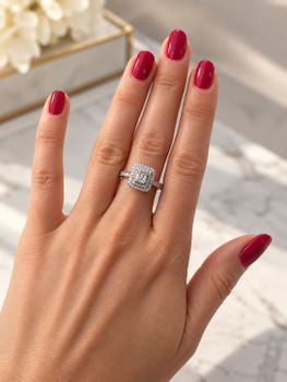 Efektowny złoty pierścionek damski 585 z 65 diamentami 0,75 ct (3).jpg