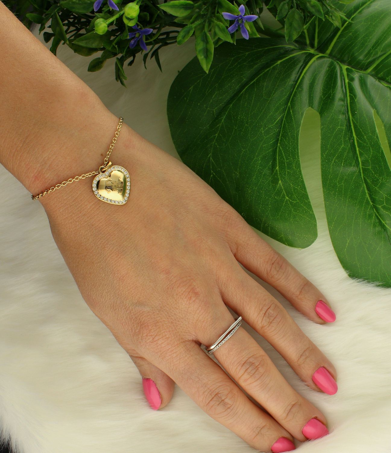 Bransoletka GUESS pozłacana z zawieszką serce z kryształkami UBB01077JWYGSc.jpg