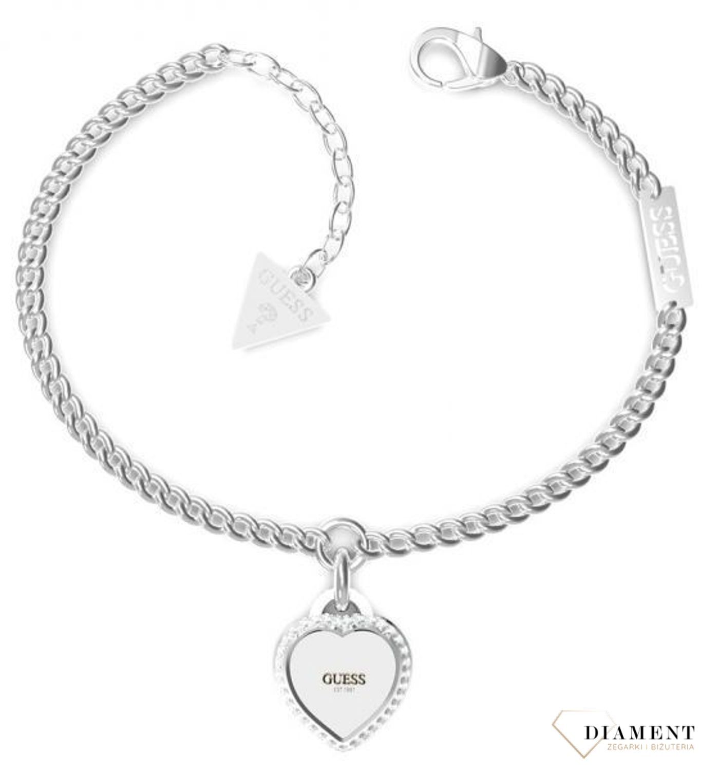Bransoletka GUESS damska stalowa z wiszącym sercem JUBB01422JWRHS ✓ Biżuteria GUESS ✓ stalowa bransoletka GUESS z elementem ozdobnym w formie serca oraz blaszki z napisem Guess✓.jpg