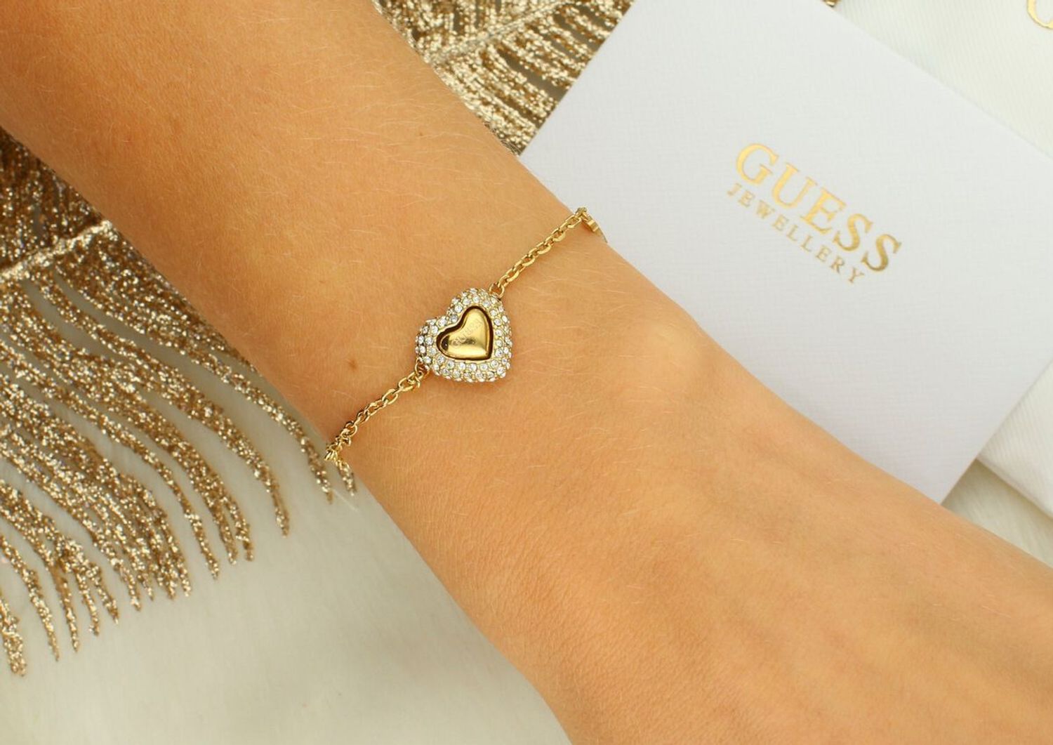 Damska Bransoletka Guess Beloved JUBB05022JWYGS – Stal Szlachetna z Kryształkami.jpg
