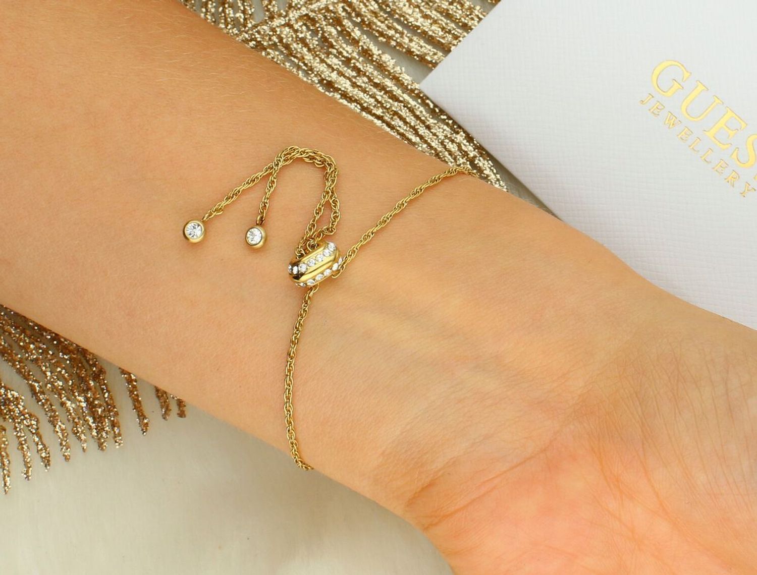 Damska Bransoletka Guess G Crystal JUBB05447JWYGT-U – Kryształki na Litery G.jpg