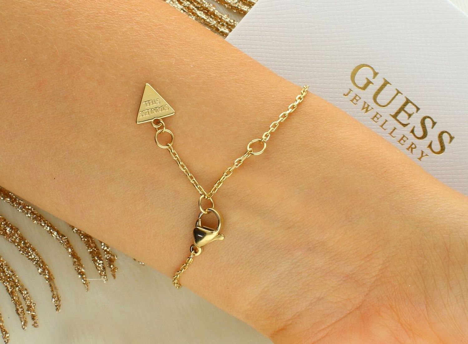 Bransoletka Damska Guess Tiny Pearly JUBB05516JWYGS – Stal Szlachetna z Kryształkami.jpg