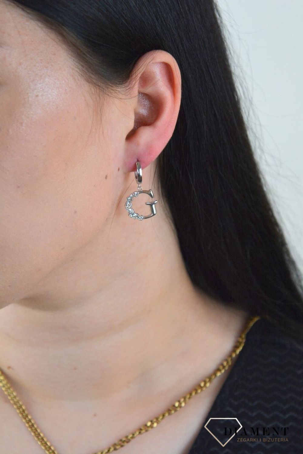 Kolczyki GUESS stalowe mała literka 'G' z kryształami UBE01110JWRHTU.jpg