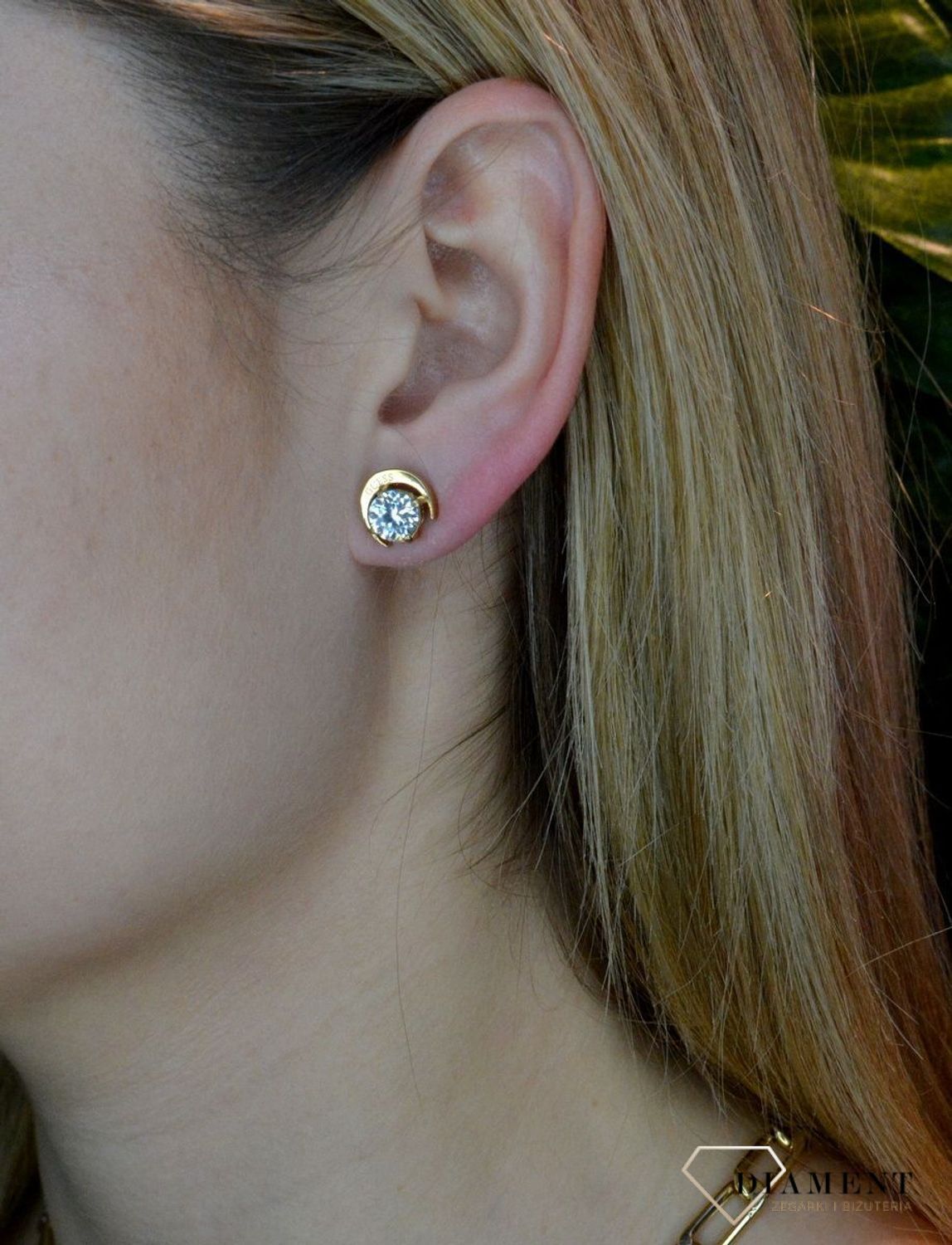 Kolczyki damskie GUESS przy uchu 'Księżycowy kryształ' JUBE01194JWYGTfg.jpg