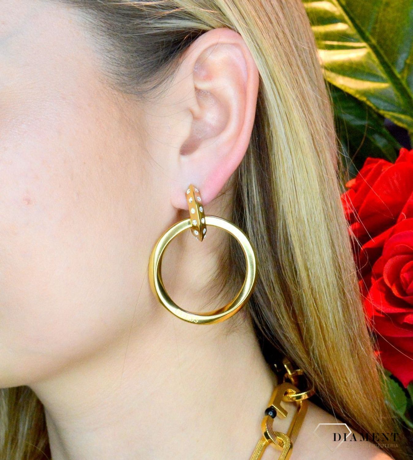 Kolczyki GUESS pozłacane koła z wiszącym z cyrkoniami JUBE01488JWYGT.jpg