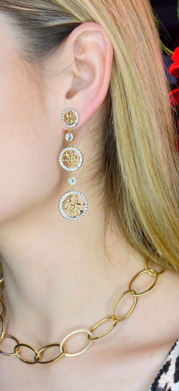 Kolczyki złote damskie GUESS wiszące z cyrkoniami JUBE02144JWYGTU.jpg