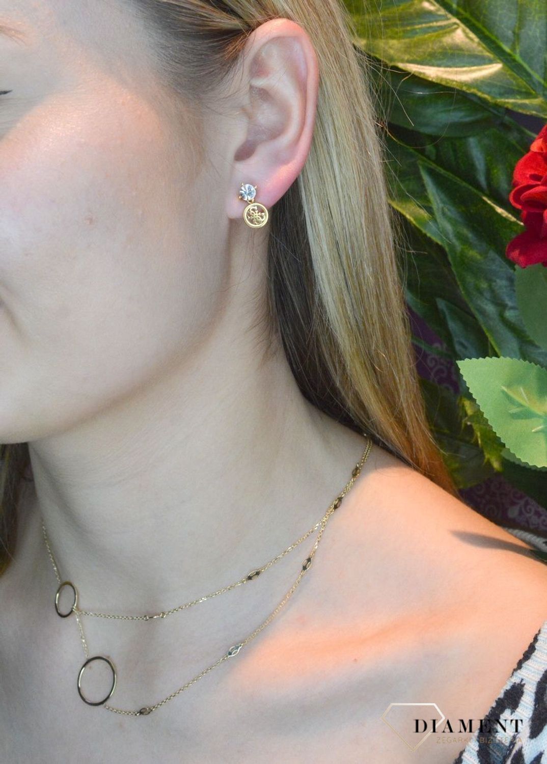 Kolczyki damskie GUESS przy uchu z cyrkoniami i logo JUBE02154JWYGTdf.jpg