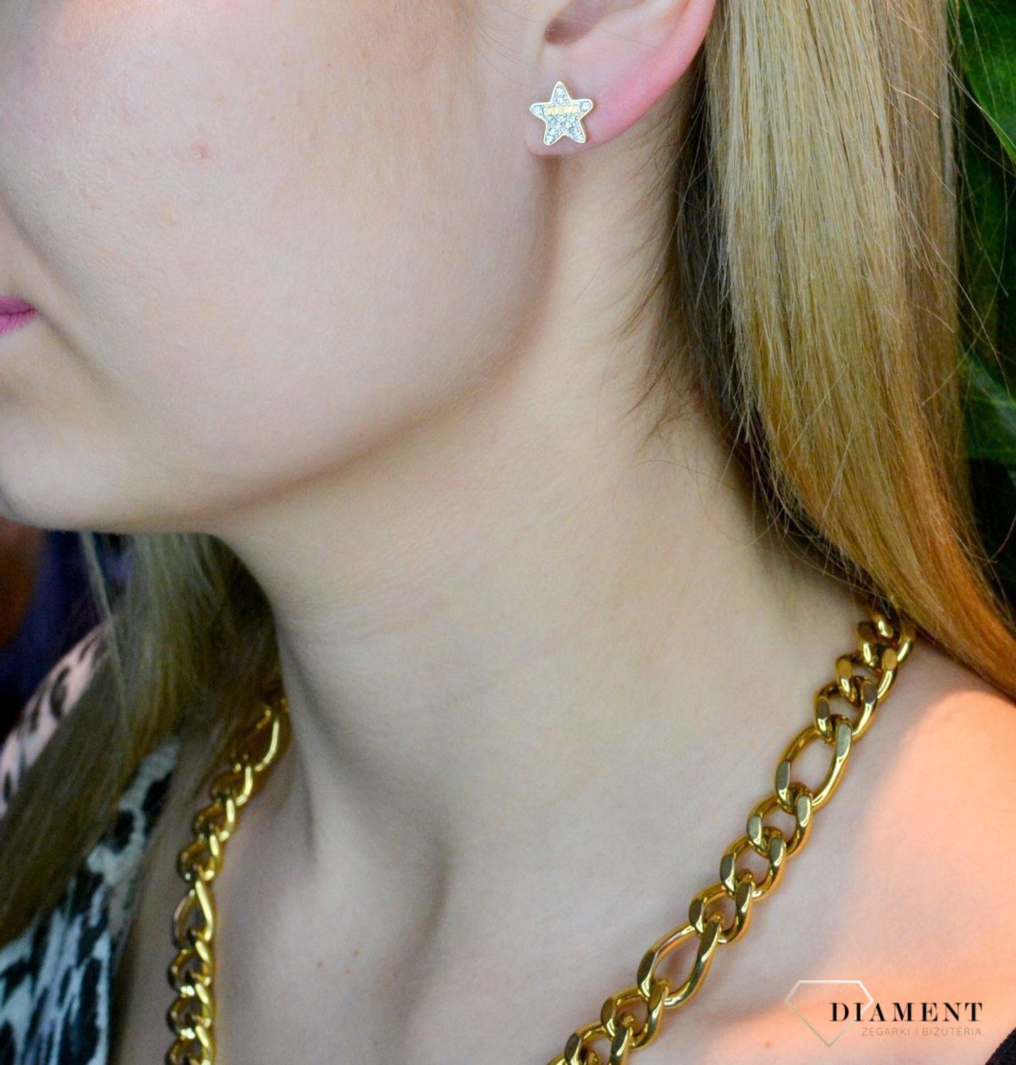 Kolczyki damskie przy uchu GUESS JUBE02157JWYGT.jpg