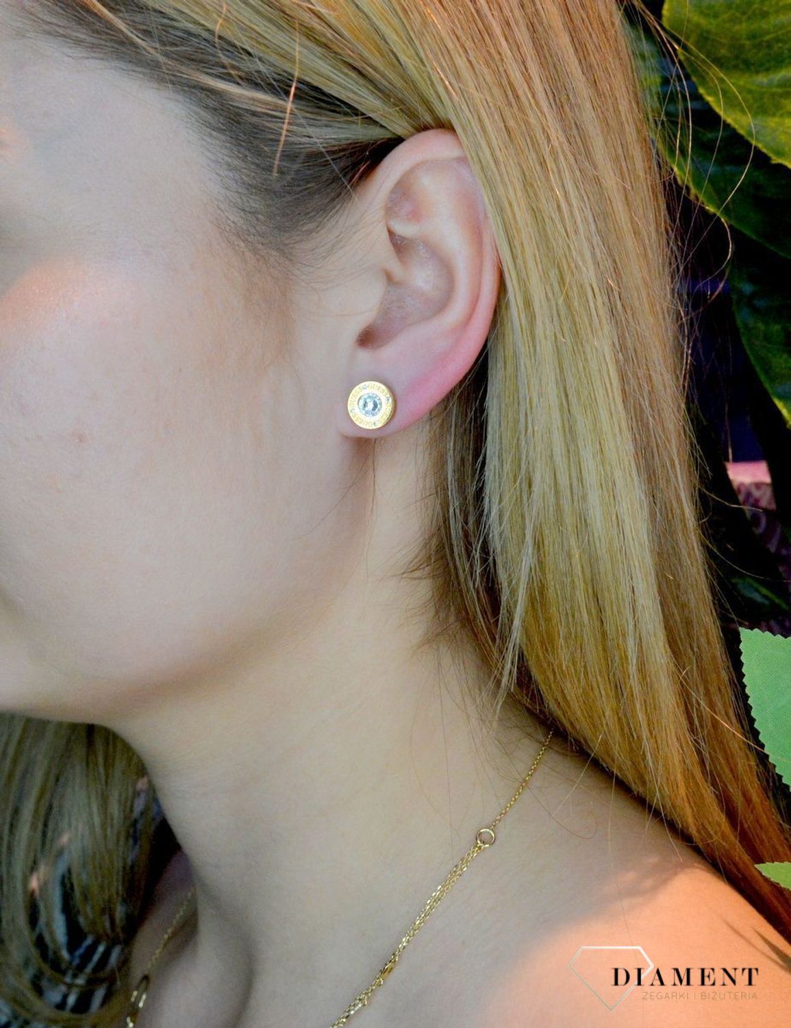 Złote kolczyki damskie GUESS przy uchu z kryształem JUBE02160JWYGTdf.jpg