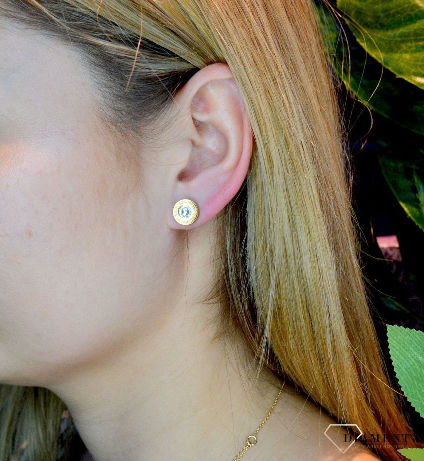 Złote kolczyki damskie GUESS przy uchu z kryształem JUBE02160JWYGTdf.jpg