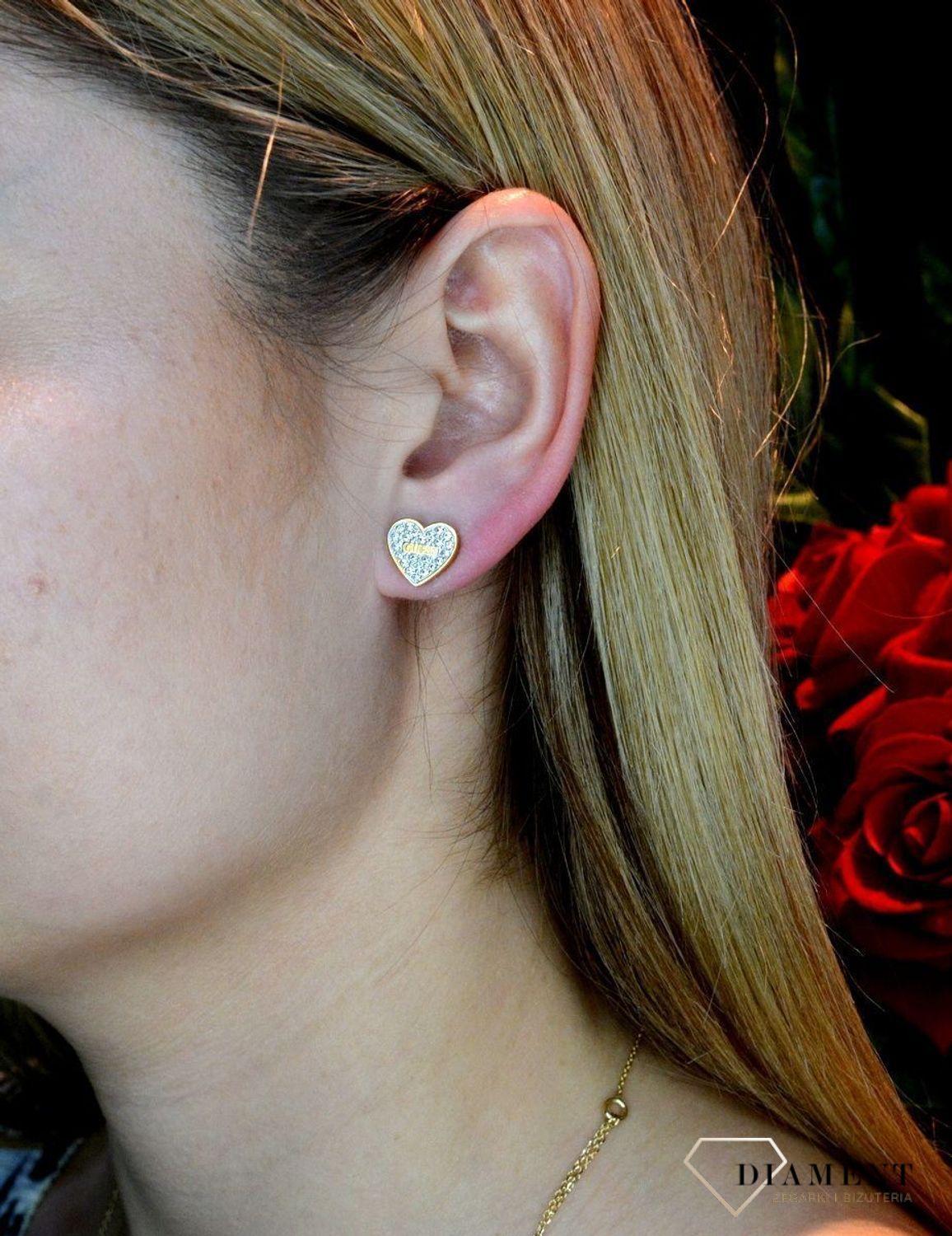 Kolczyki damskie przy uchu GUESS 'Błyszczące serca' JUBE02173JWYGTd.jpg