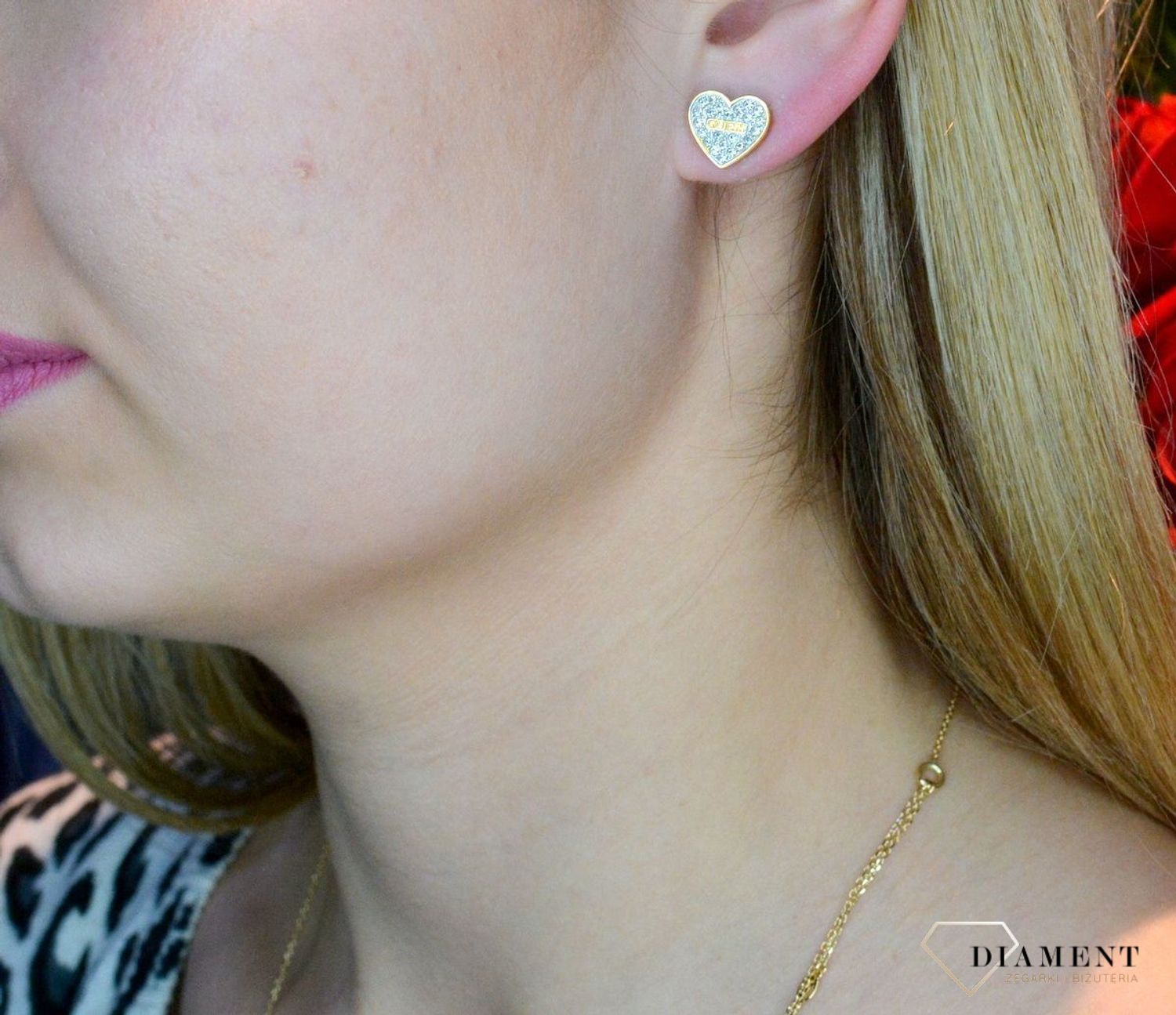 Kolczyki damskie przy uchu GUESS 'Błyszczące serca' JUBE02173JWYGTd.jpg