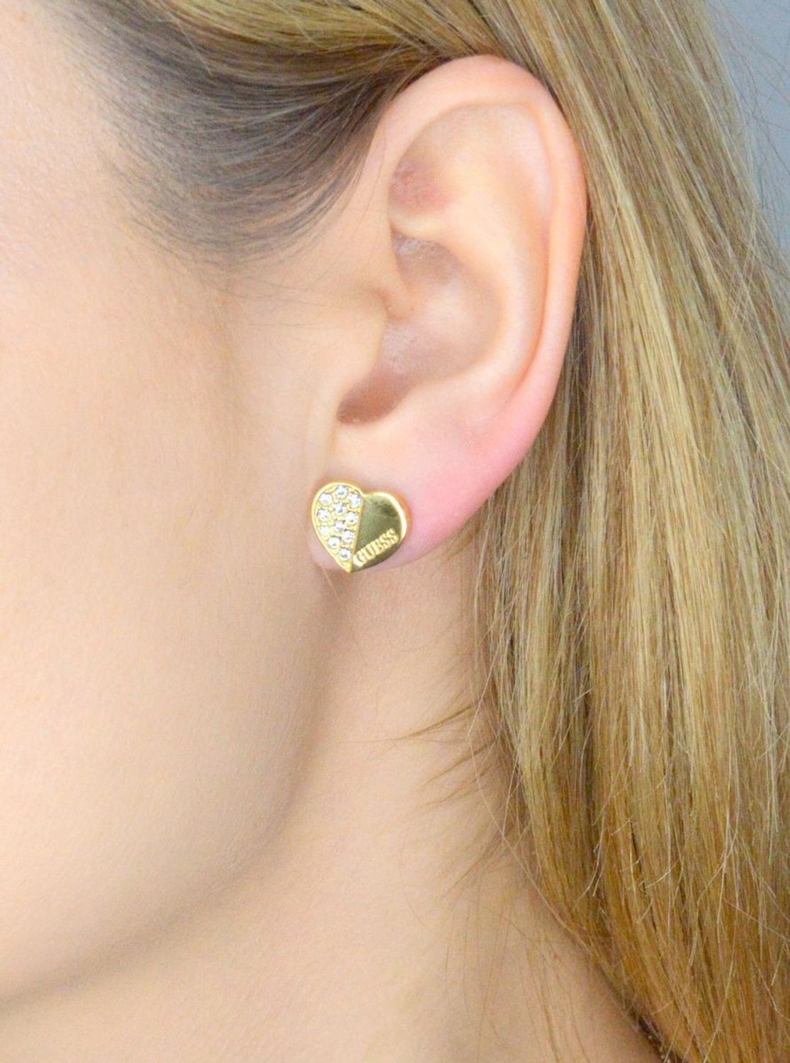 Kolczyki GUESS stalowe logo Guess serca z cyrkoniami JUBE03038JWYGT-U.jpg